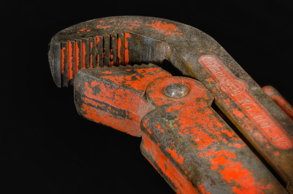 pipe wrench 3